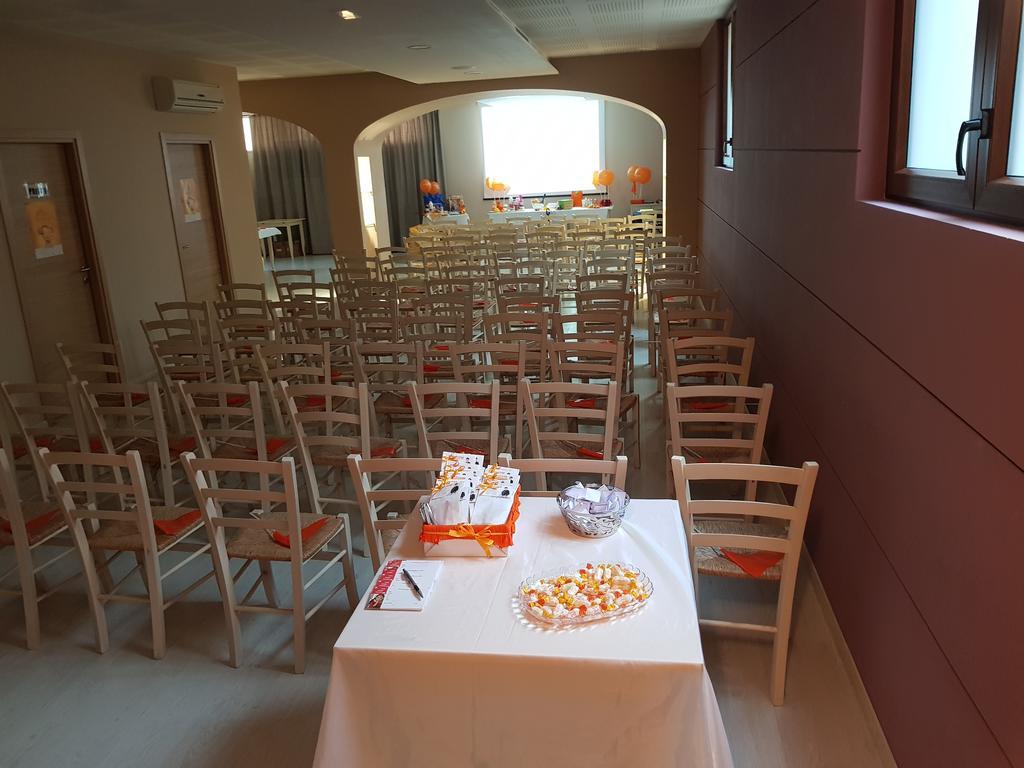 Locanda Borgognina Lucrezia Экстерьер фото